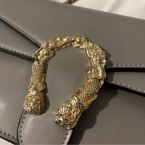 Gray Purse with Gold Hardware and Chain Strap - Picture 3 of 10